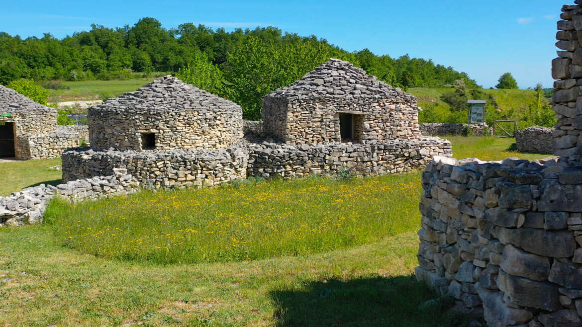 Roccamorice  dintorni